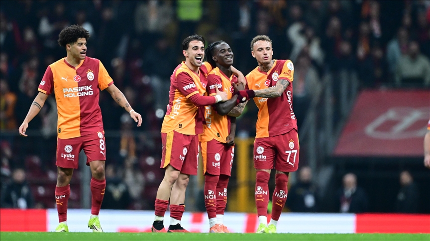 Galatasaray, zirvede puan farkını 7’ye çıkardı