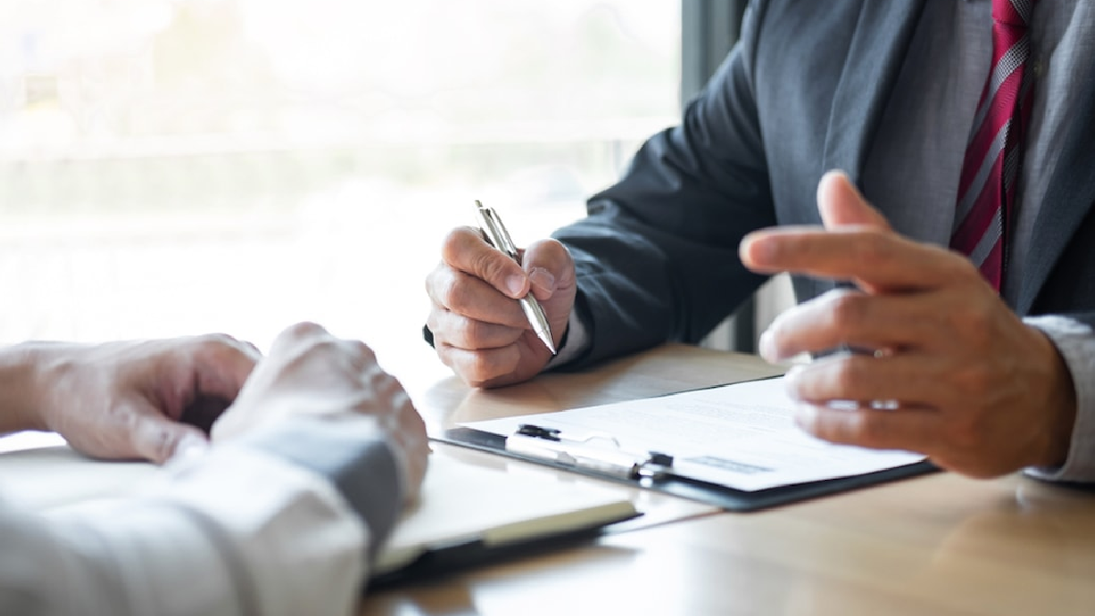 Üniversite değil lise mezunları daha şanslı: En kolay bu beş branşta iş bulunuyor