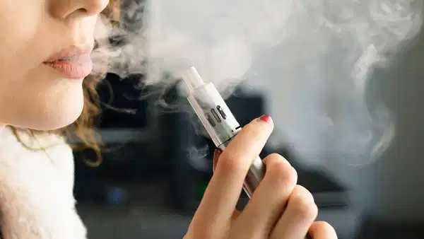 Elektronik sigara, doğurganlığı ve DNA’yı doğrudan etkiliyor