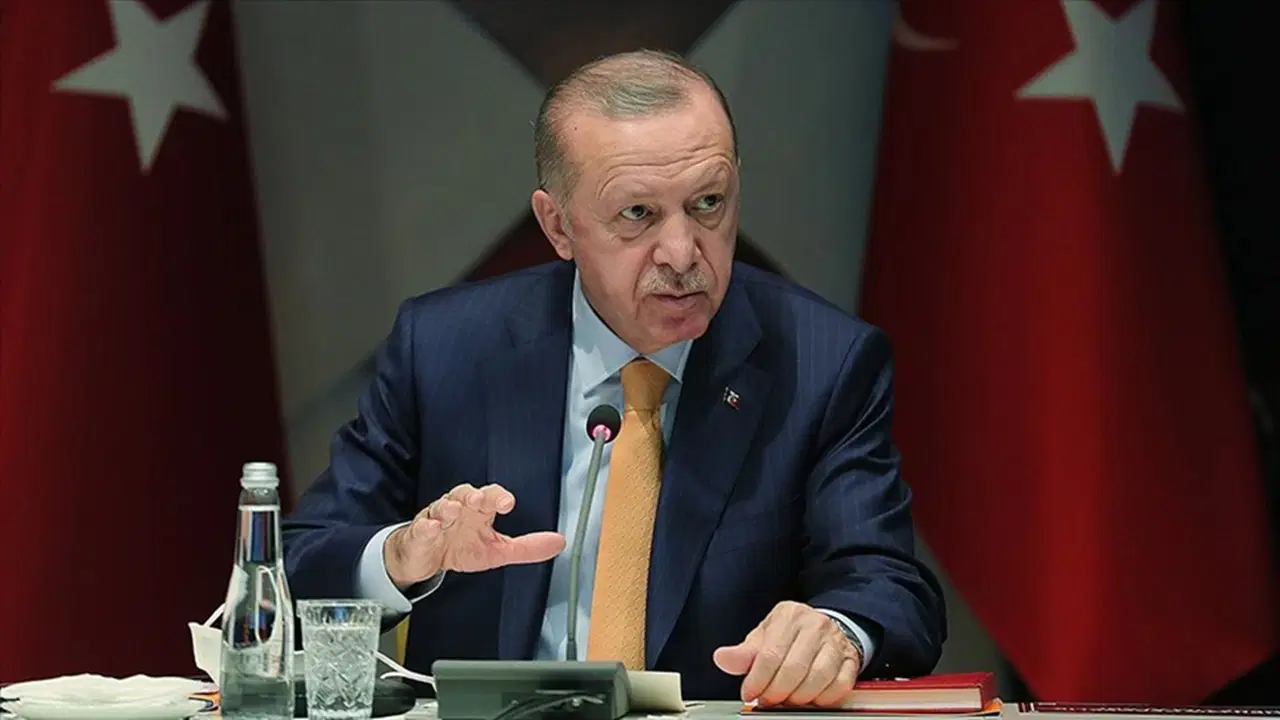 Erdoğan’dan partisine ‘süreç’ talimatı: ‘Yasal adımların zamanı geldi’