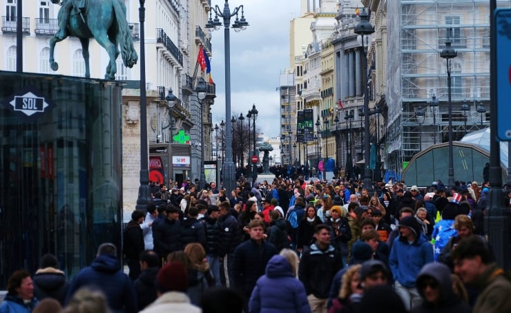 İspanya’dan 500 bin düzensiz göçmene oturma ve çalışma izni müjdesi