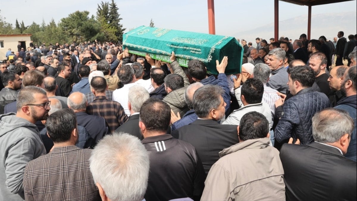 Büyük yas: Türkiye katliam kurbanı evlatlarını uğurladı