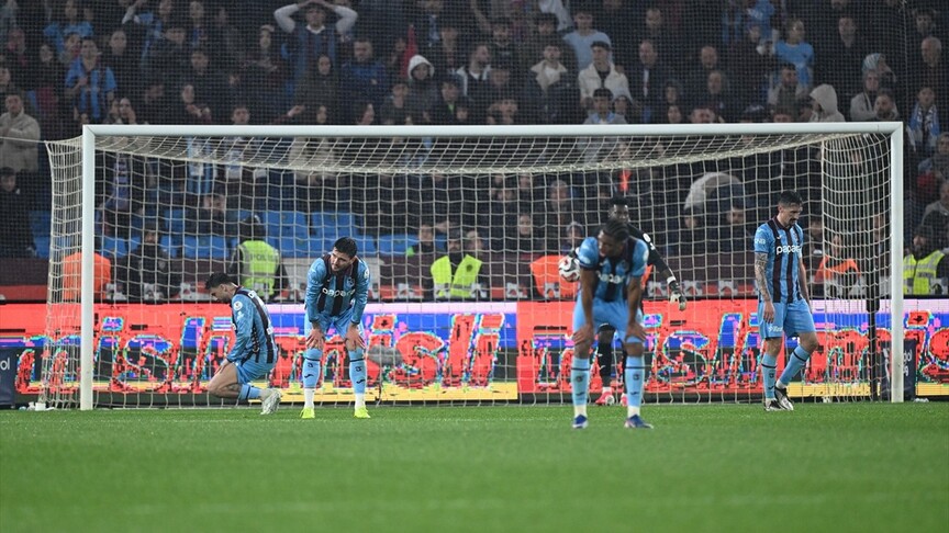 Trabzonspor avucunun içine kadar gelen büyük bir fırsatı son dakika golüyle kaçırdı