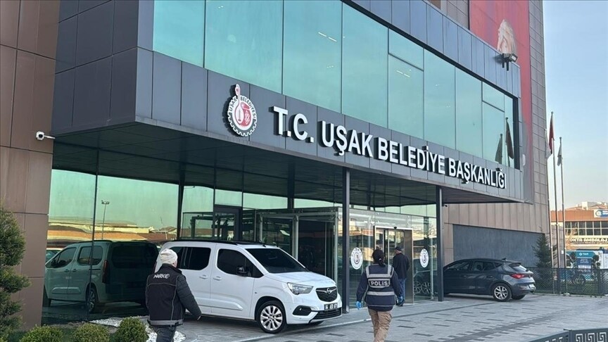 Uşak Belediyesine yeni operasyon: 28 gözaltı