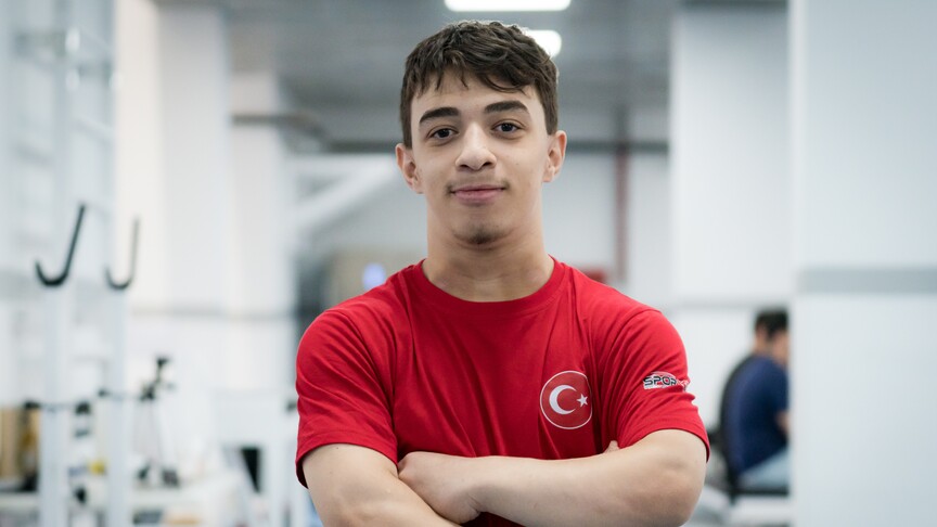 Halterci Yiğit Erdoğan bronz madalya aldı