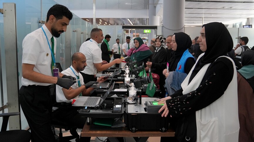 ‘Mekke Yolu’ projesiyle hacca birinci sınıfta gittiler