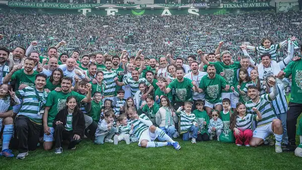 Bursaspor, Türk futbol tarihine geçti