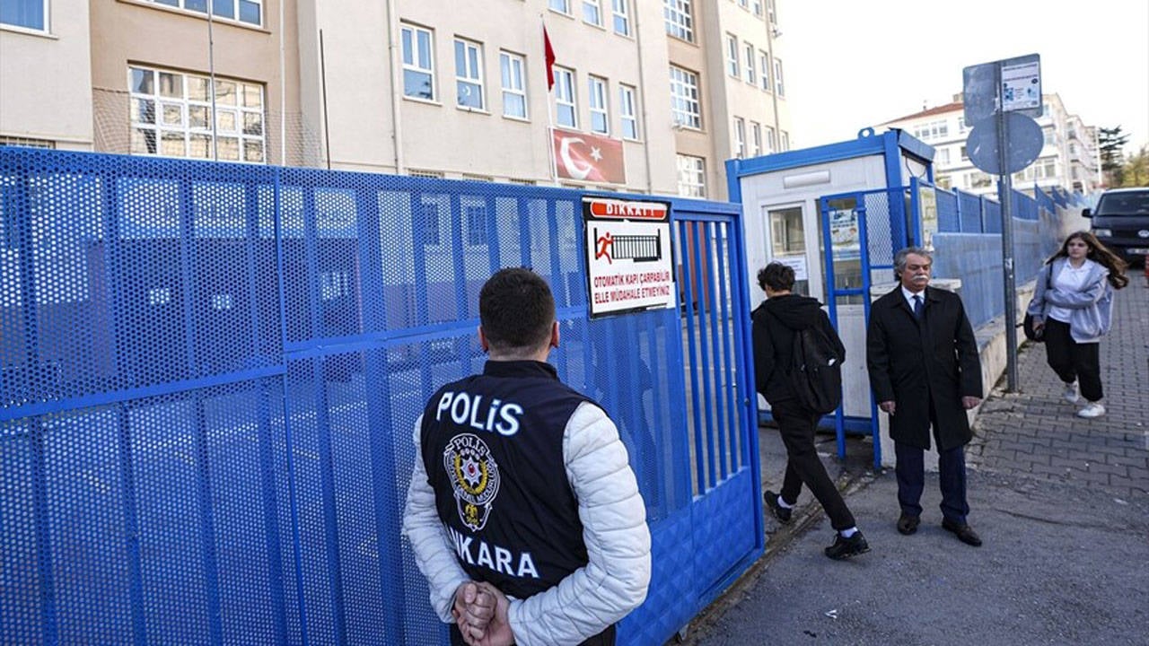 Bütün okullara kamera sistemi kurulacak