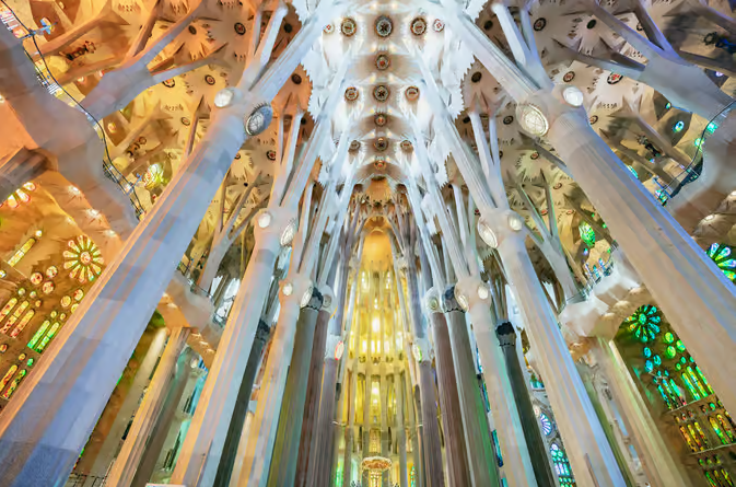 Parasını turistler ödedi, Sagrada Familia’da 144 yıl sonra sona gelindi