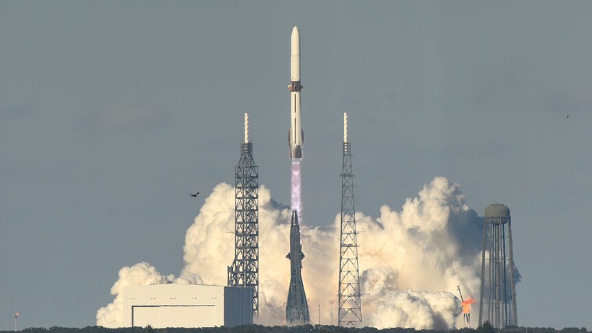 Jeff Bezos’un roketi taşıdığı uyduyu yanlış yörüngeye yerleştirdi