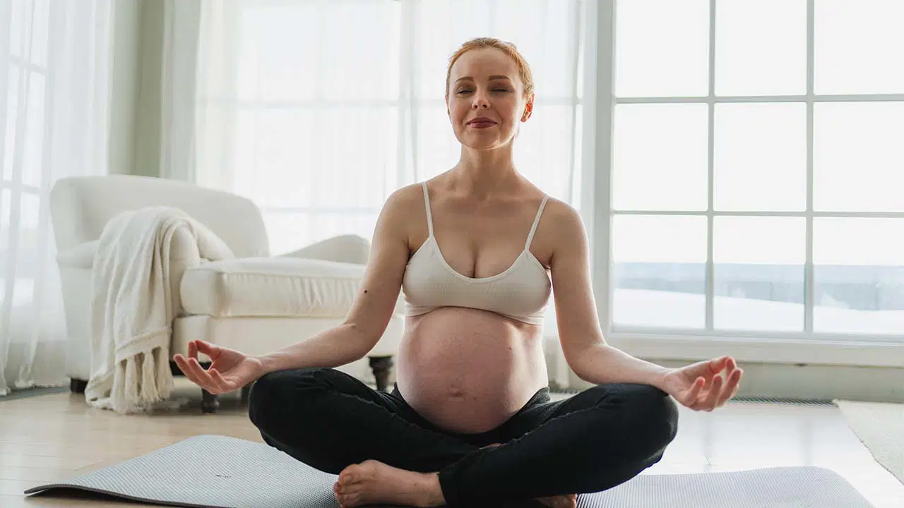 Hem fiziksel hem zihinsel hazırlık: Hamilelik yogasının beş kritik faydası