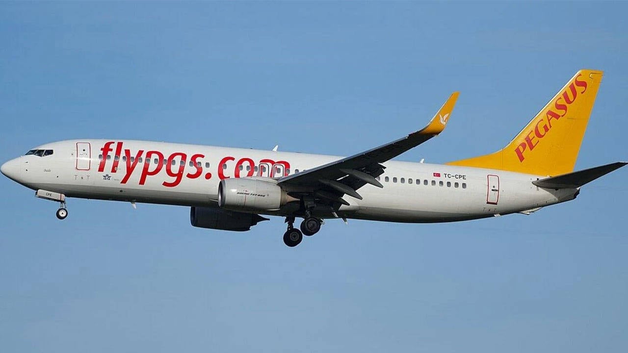 Pegasus uçağı Tahran’dan 53 günde döndü