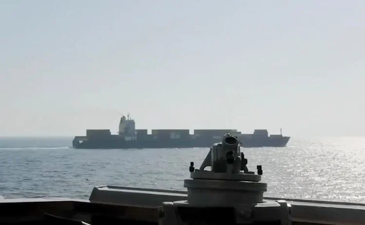 ABD bir İran gemisini vurdu ve el koydu: Bugün Pakistan’da yeni tur görüşme olacak mı?