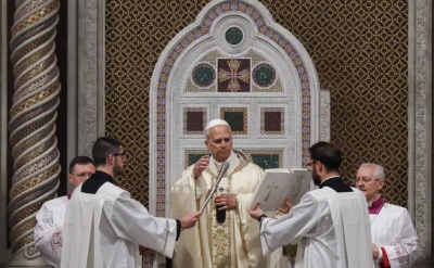 Savaş Bakanı Hegseth, “İsa adına savaşıyoruz” dedi ama Papa onunla aynı fikirde değil